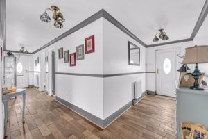 Photo 19- click for photo gallery